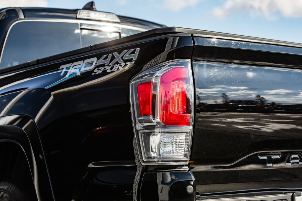 2023 Toyota Tacoma Image 16