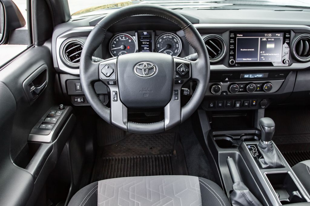 2023 Toyota Tacoma Image 19