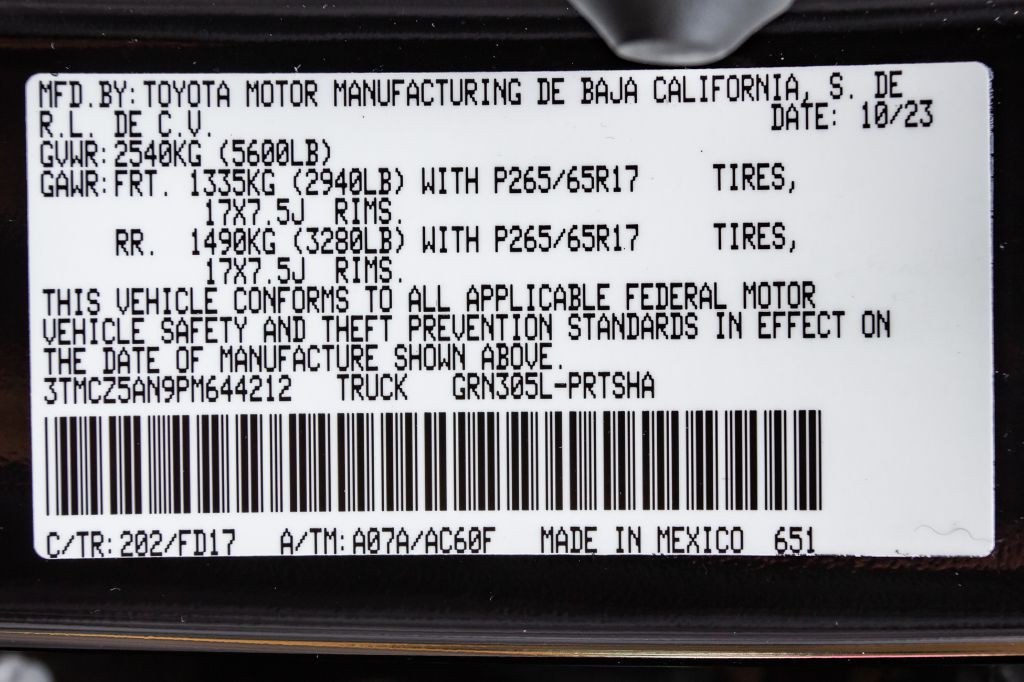 2023 Toyota Tacoma Image 30