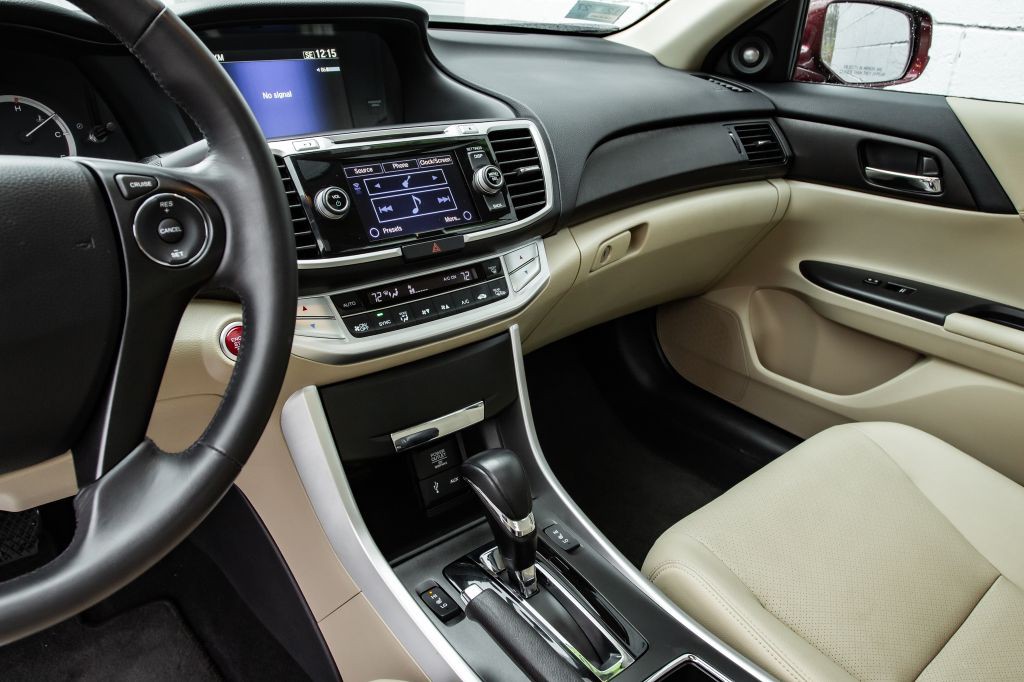 2014 Honda Accord Image 22