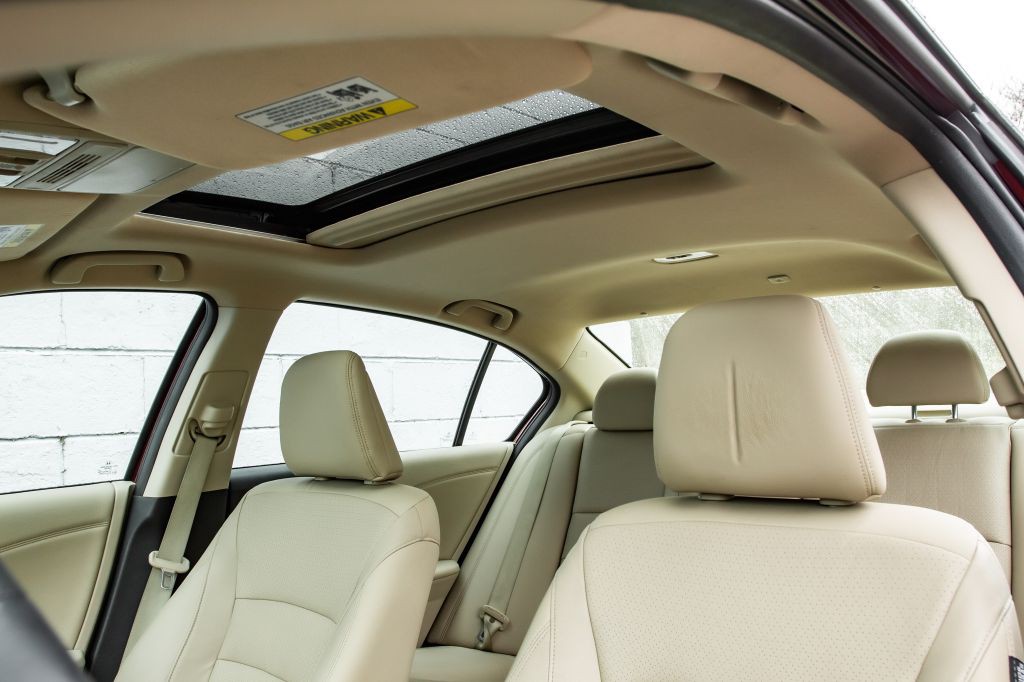 2014 Honda Accord Image 24