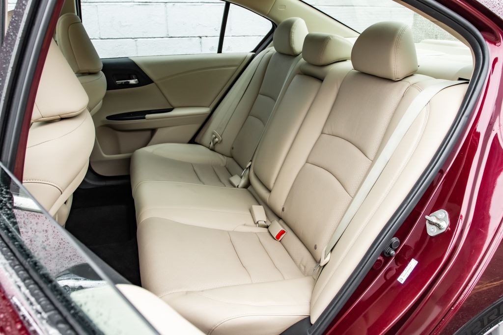 2014 Honda Accord Image 25