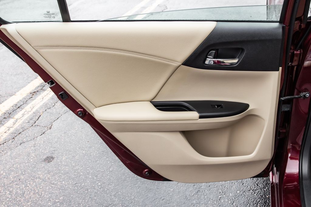2014 Honda Accord Image 27