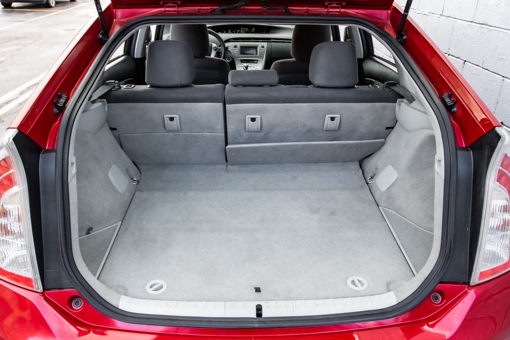 2012 Toyota Prius Image 28