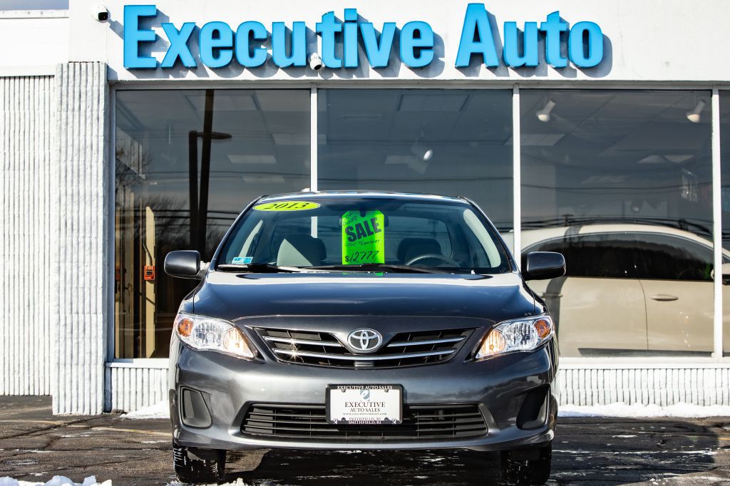 2013 Toyota Corolla Image 2