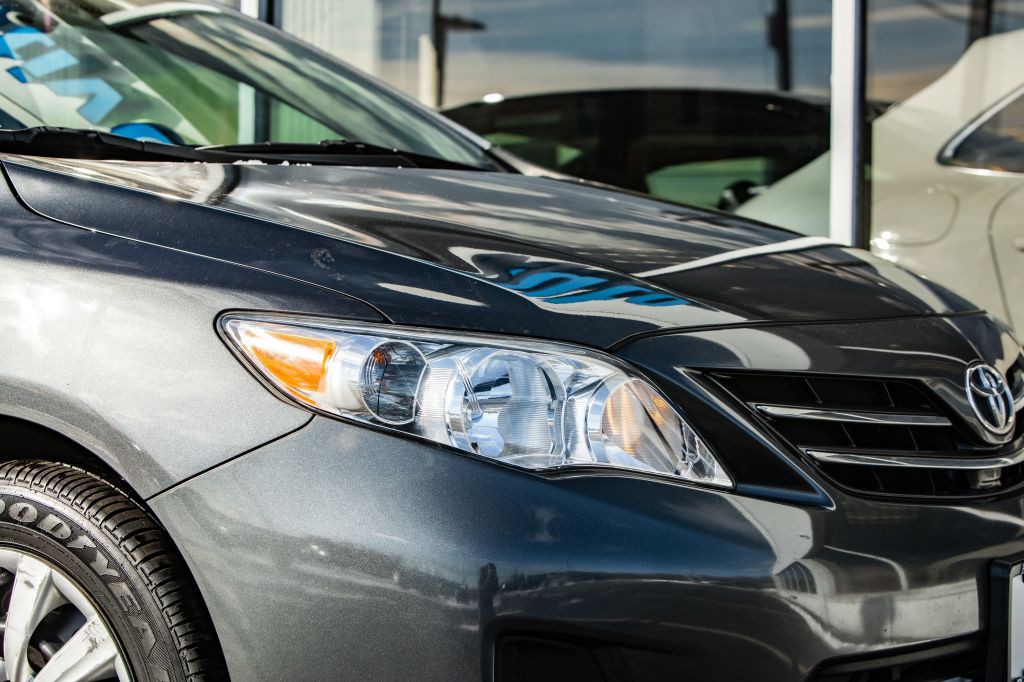 2013 Toyota Corolla Image 15