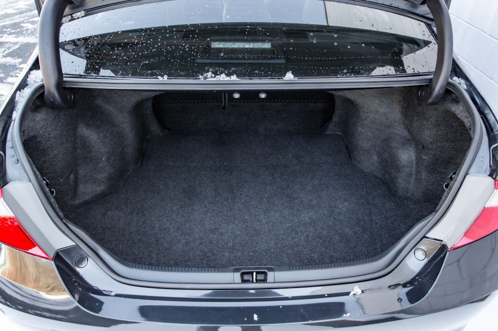 2015 Toyota Camry Image 27