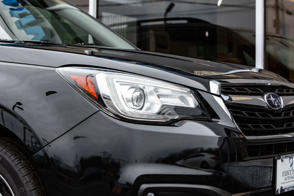 2017 Subaru Forester Image 15