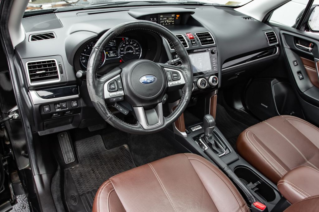 2017 Subaru Forester Image 17