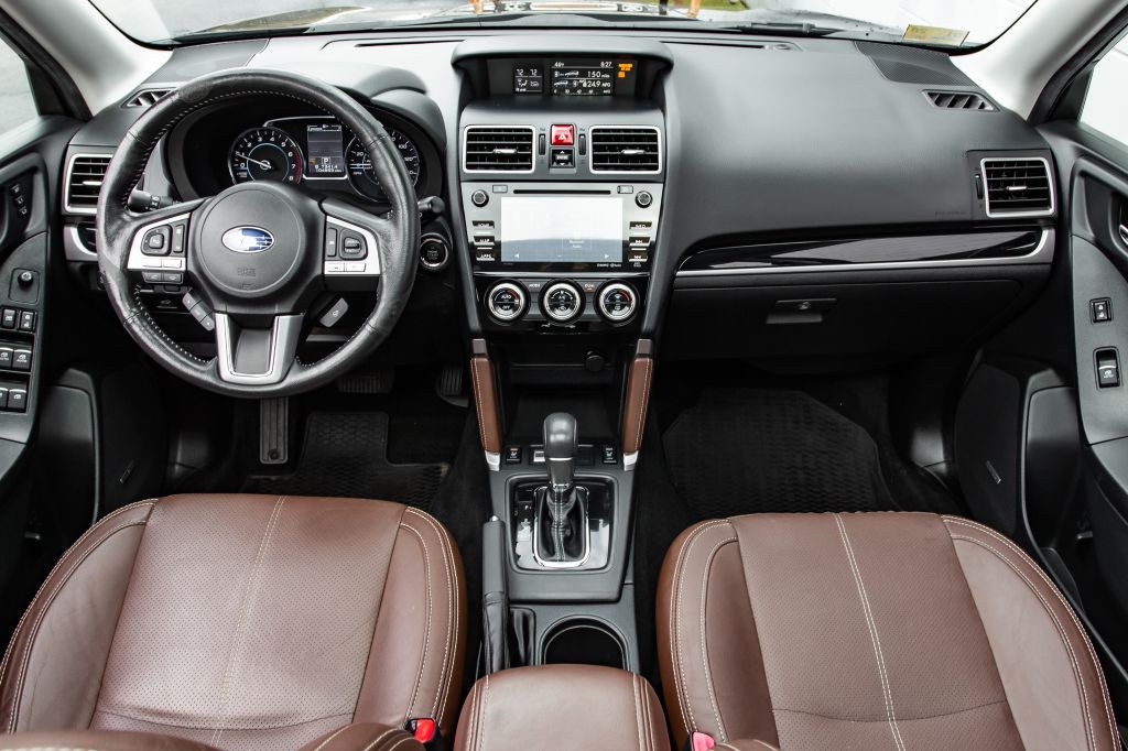 2017 Subaru Forester Image 18