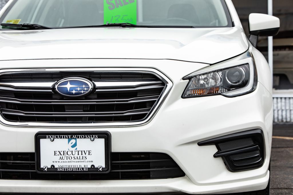 2018 Subaru Legacy Image 13