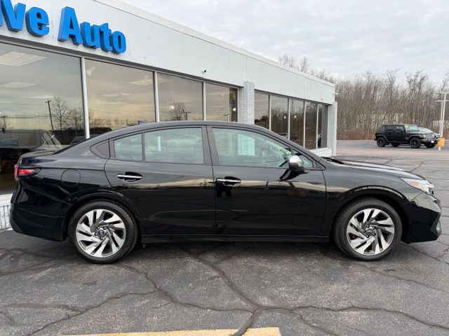 2023 Subaru Legacy Image 2