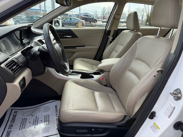 2015 Honda Accord Image 8