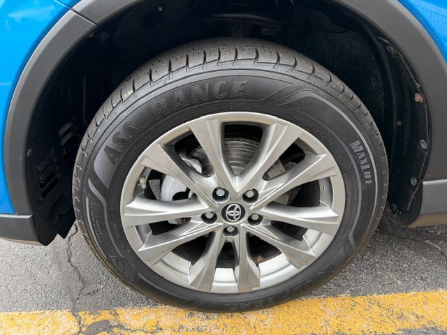 2016 Toyota Rav4 Image 7