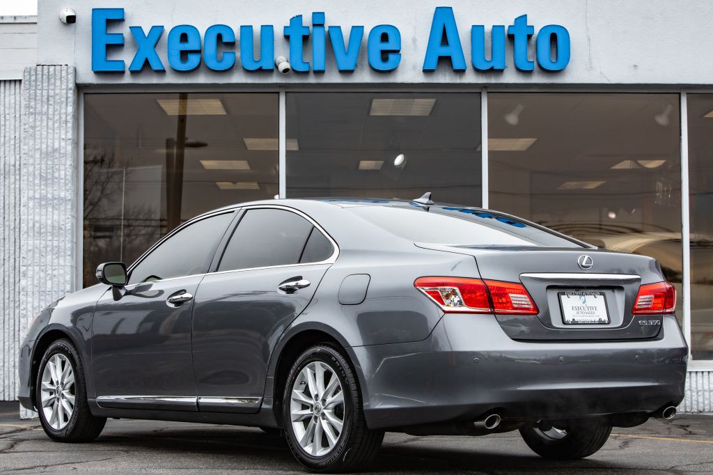 2012 Lexus ES Image 5