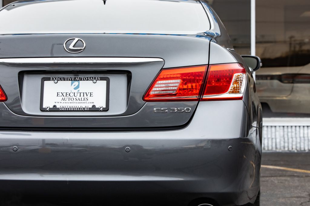 2012 Lexus ES Image 14