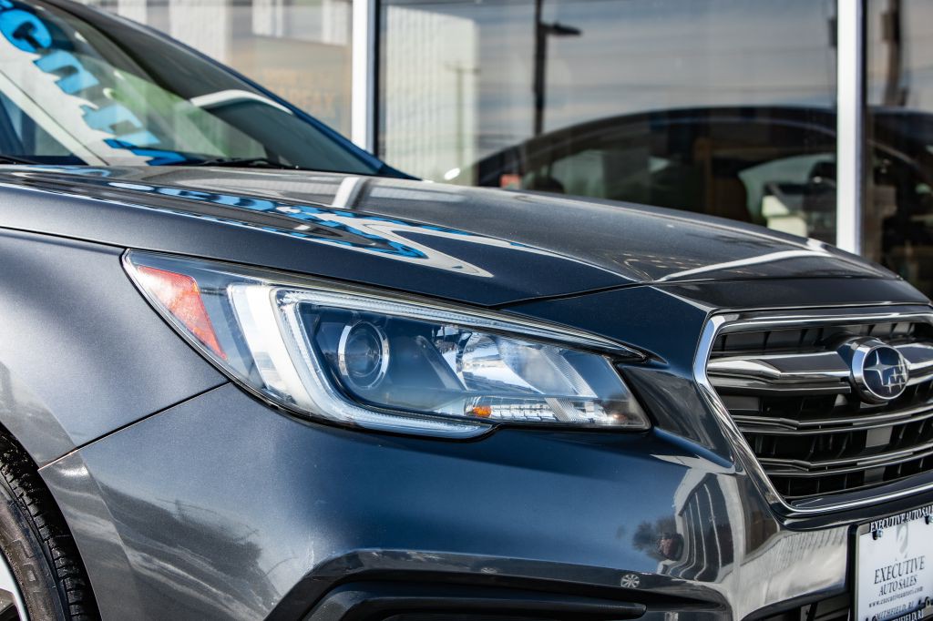 2018 Subaru Legacy Image 15
