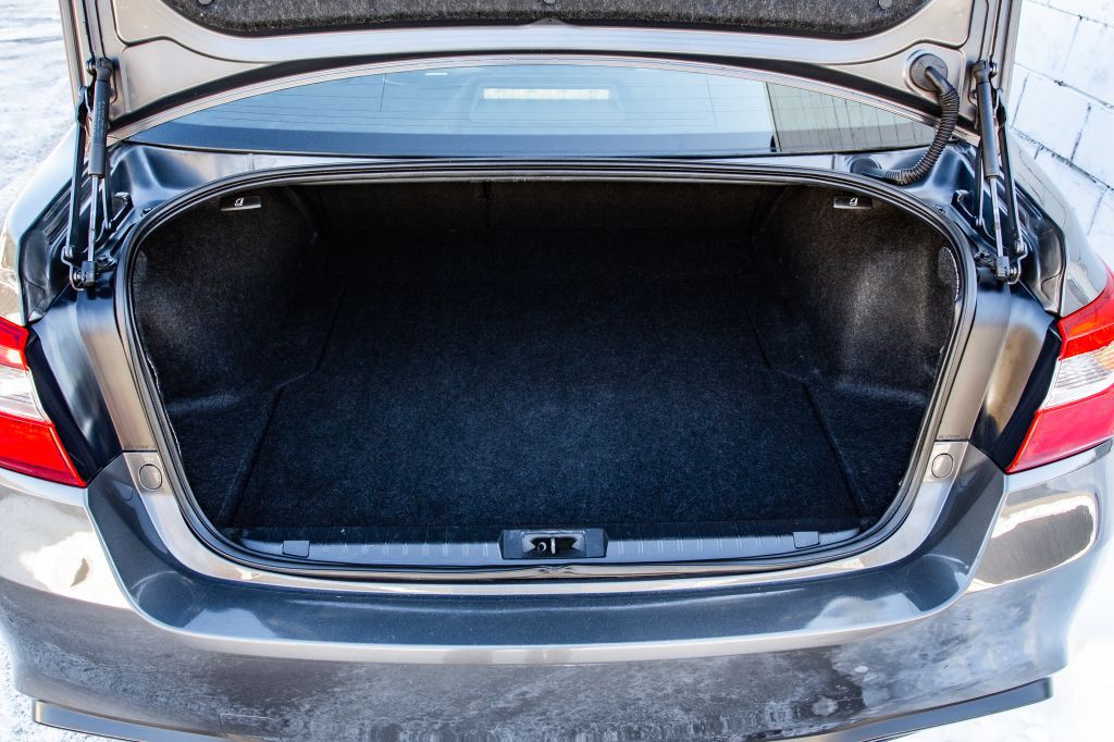 2018 Subaru Legacy Image 30