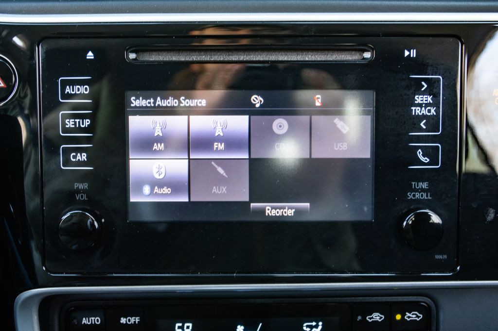 2019 Toyota Corolla Image 21