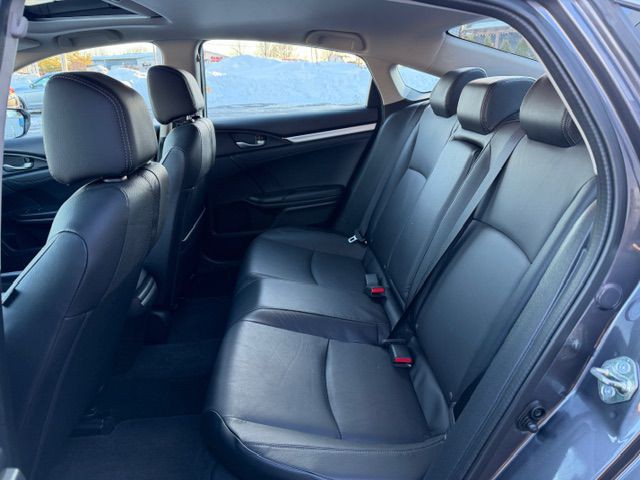 2017 Honda Civic Image 10