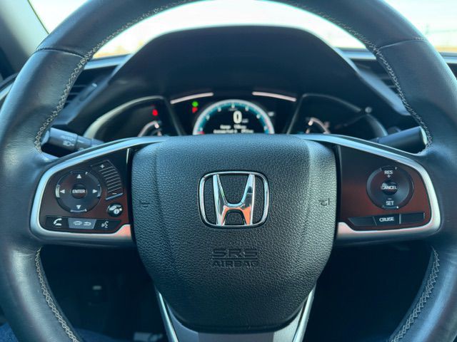 2017 Honda Civic Image 16