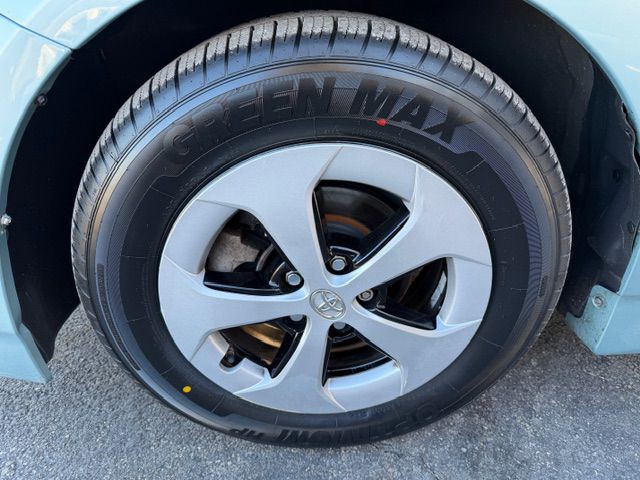 2014 Toyota Prius Image 6