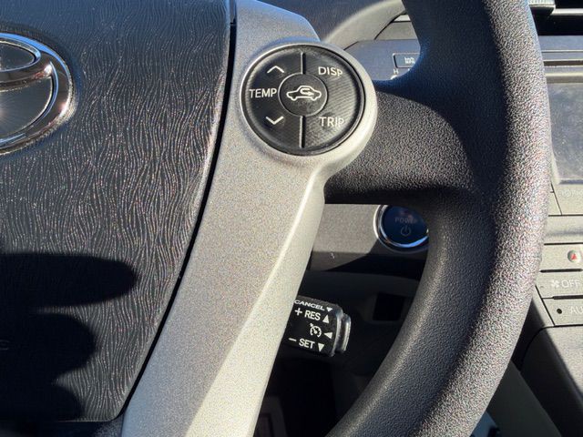 2014 Toyota Prius Image 14