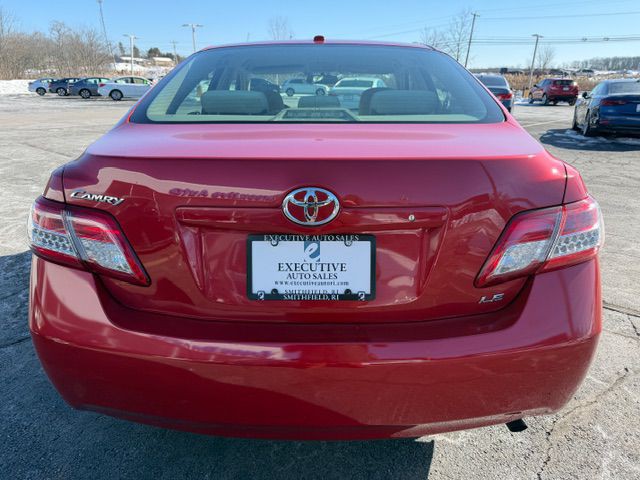 2010 Toyota Camry Image 3