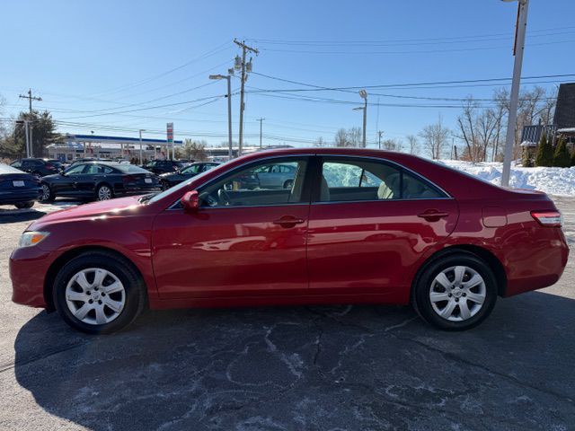 2010 Toyota Camry Image 4