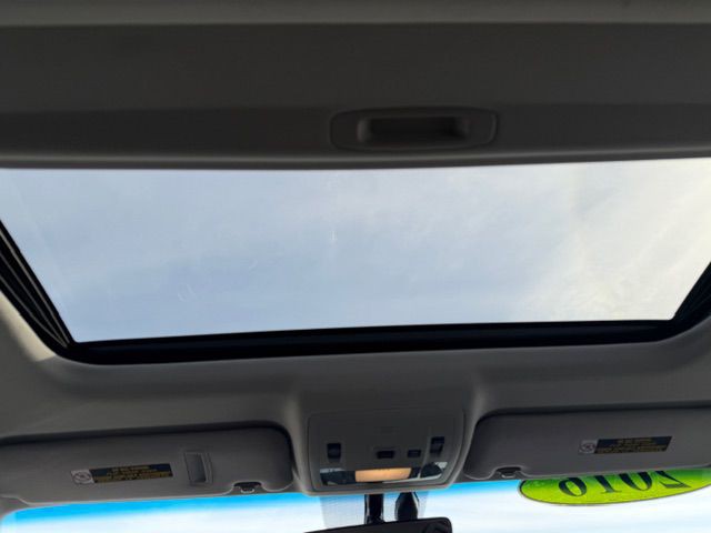 2016 Lexus ES Image 12