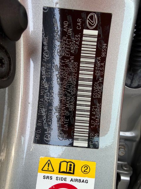 2016 Lexus ES Image 23