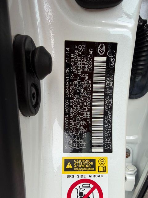 2014 Lexus ES Image 20