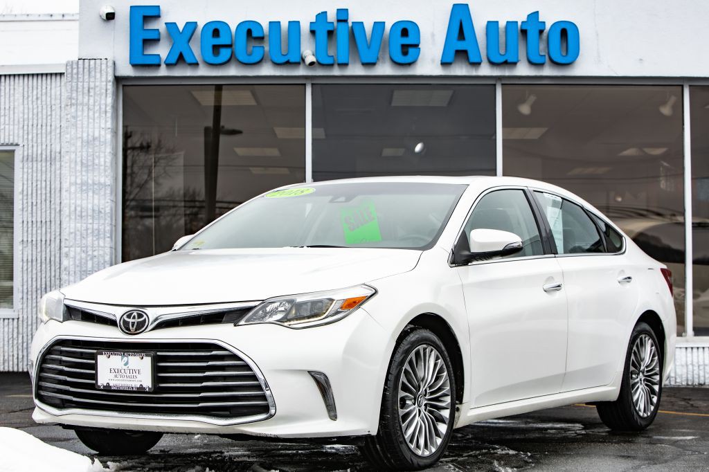 2018 Toyota Avalon Image 3
