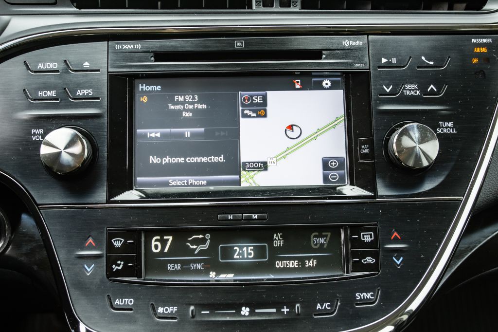 2018 Toyota Avalon Image 21