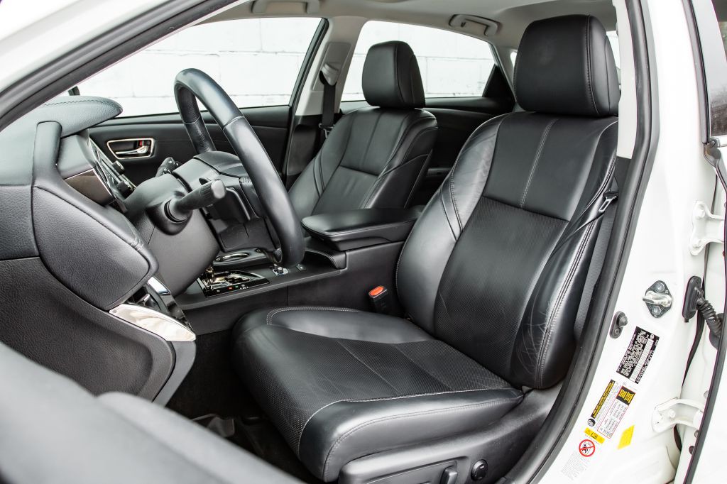 2018 Toyota Avalon Image 24