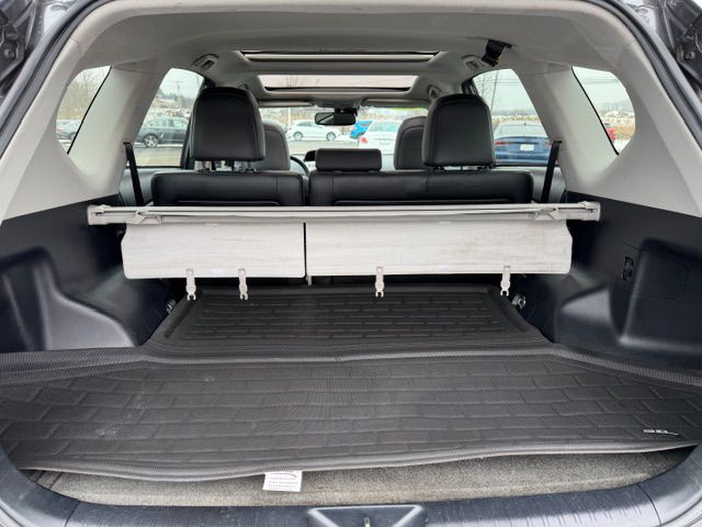 2015 Toyota Prius Image 15