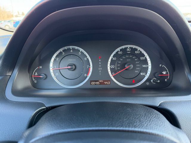 2012 Honda Accord Image 13