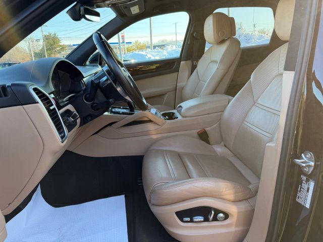 2019 Porsche Cayenne Image 7
