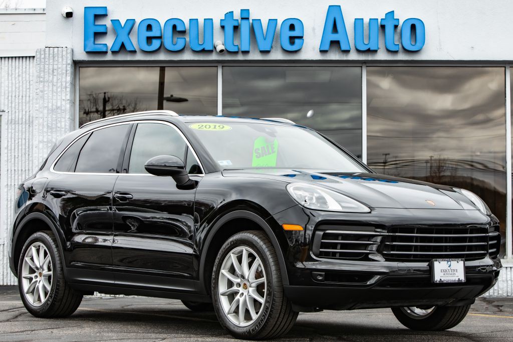 2019 Porsche Cayenne Image 1