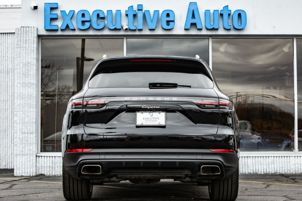 2019 Porsche Cayenne Image 6