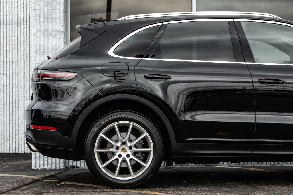 2019 Porsche Cayenne Image 9