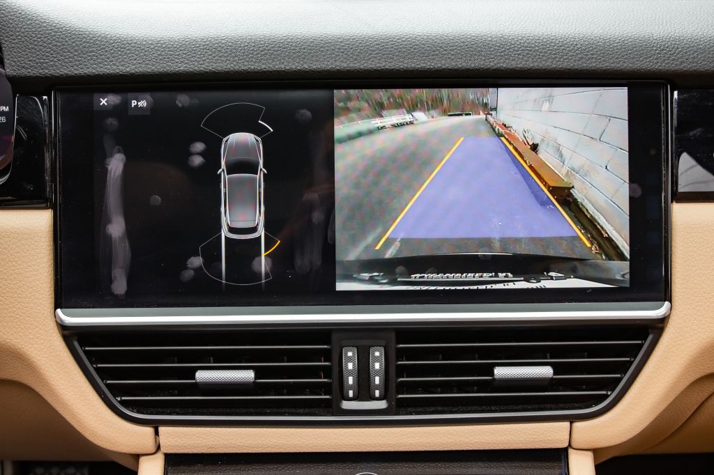 2019 Porsche Cayenne Image 22