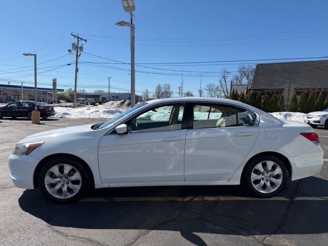 2010 Honda Accord Image 4