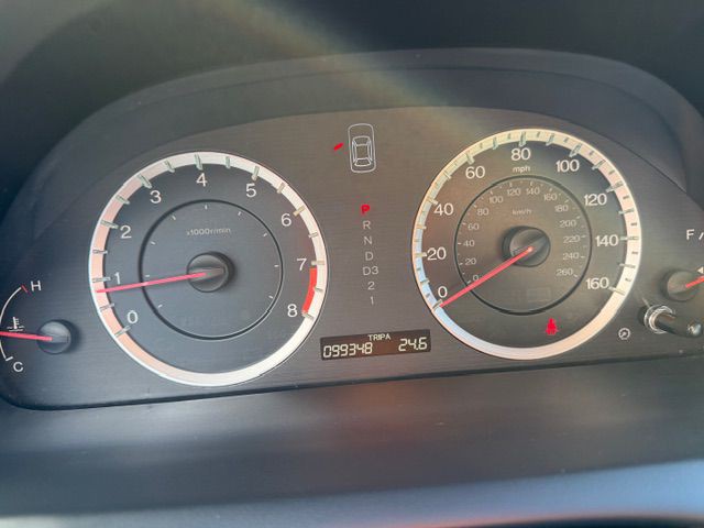 2010 Honda Accord Image 14