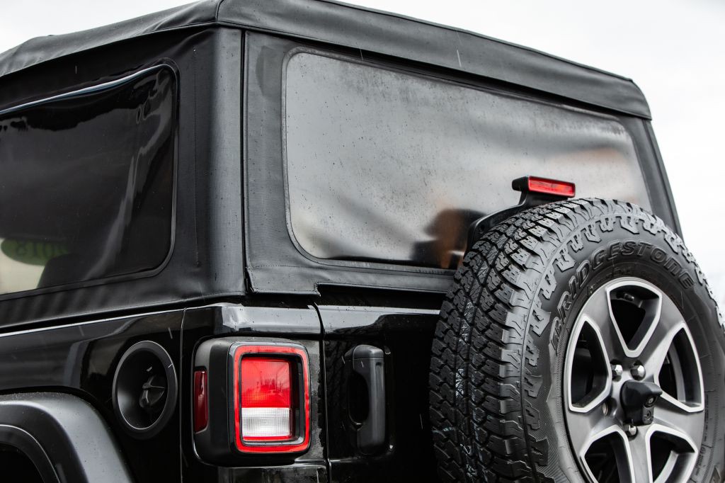 2018 Jeep Wrangler Unlimited Image 16