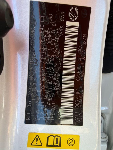 2017 Lexus ES Image 10