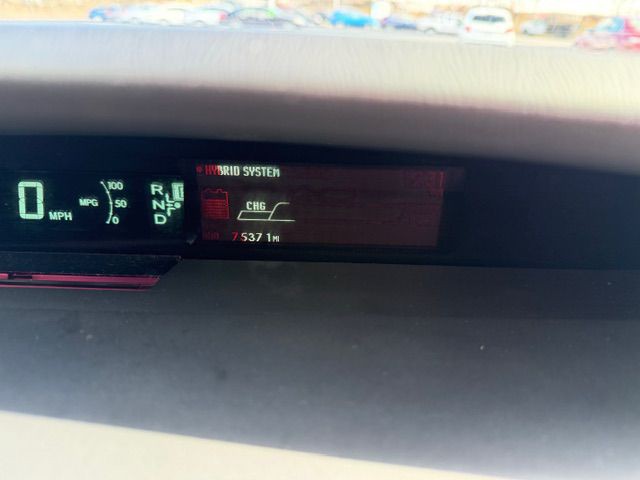 2014 Toyota Prius Image 18