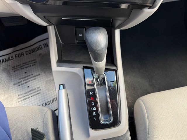 2013 Honda Civic Image 15