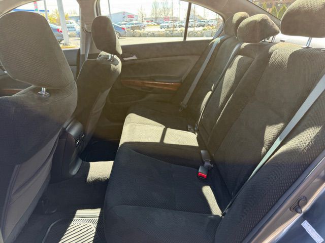 2011 Honda Accord Image 10