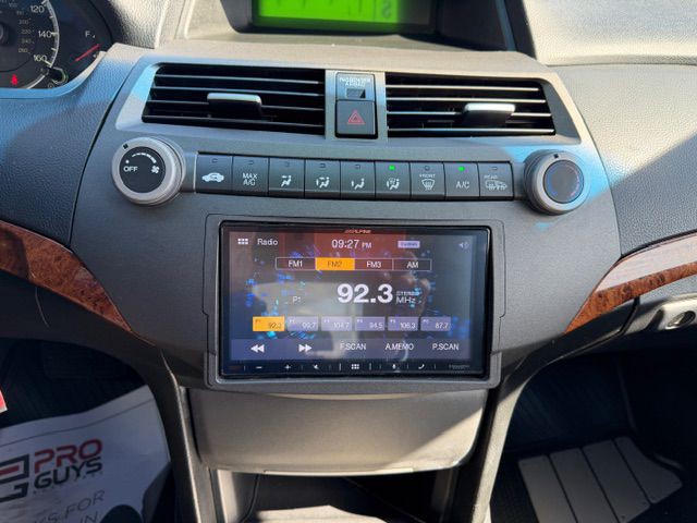 2011 Honda Accord Image 16